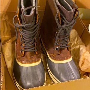 AUTHENTIC Sorel 1964 Premium T Boots in Tobacco